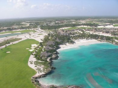 Luxury Eight Bedroom Vacation Beach Villa with Private Pool